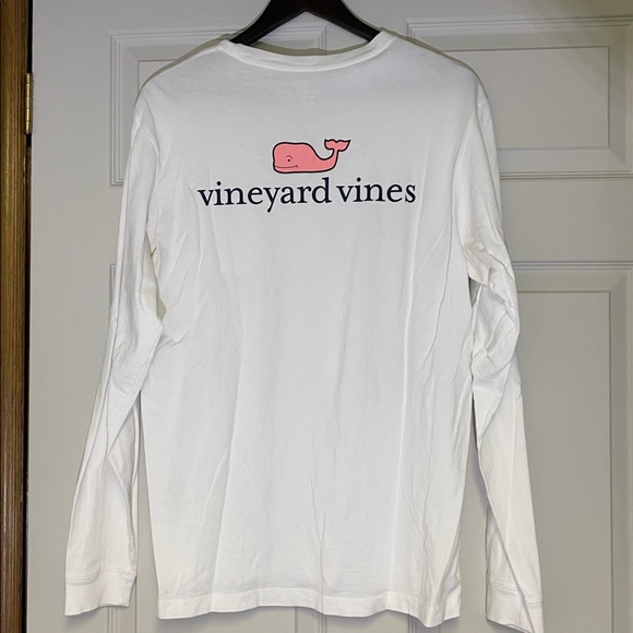 Vineyard Vines white long sleeve - Picture 2 of 2